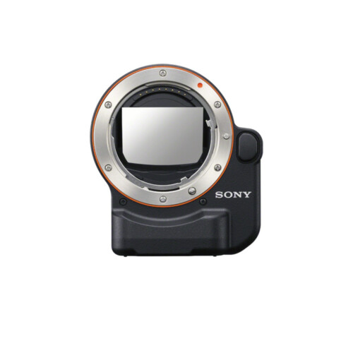 Sony LAEA4 ALPHA lens mount adapter 35mm FF with Translucent Mirror Technology
