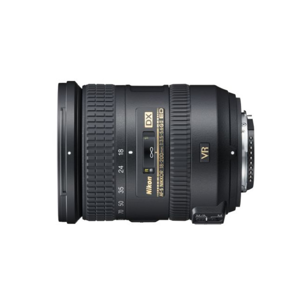 Nikon AF-S DX NIKKOR 18-200mm F3.5-5.6 G ED VR II