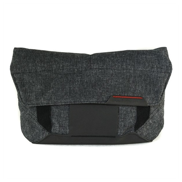 Peak Design the Field pouch Charcoal