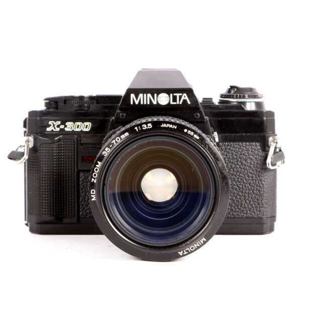 Minolta X-300 + Minola 35-70mm f/3.5 Occasion 567