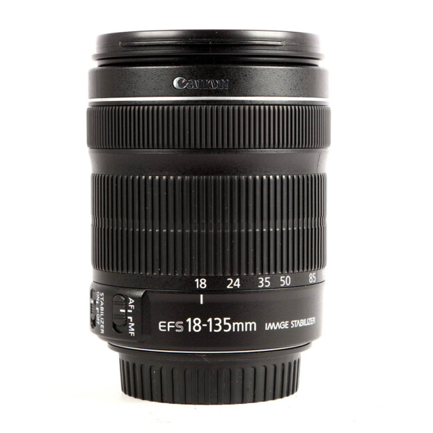 Canon EF-S 18-135mm F/3.5-5.6 IS STM Occasion 285