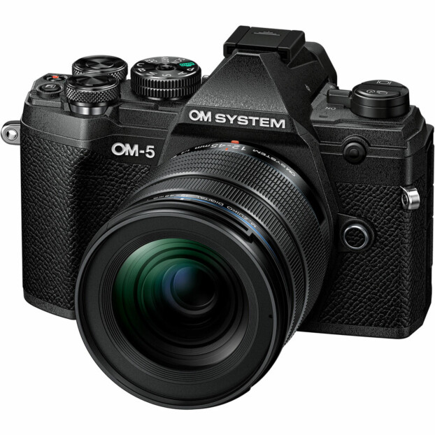 OM SYSTEM OM-5 zwart + 12-45mm f/4.0 Pro