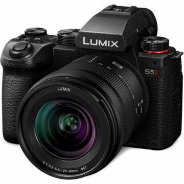 Panasonic DC-S5II + 20-60mm f/3.5-5.6
