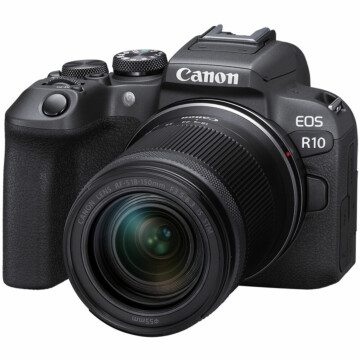 Canon EOS R10 systeemcamera + RF-S 18-150mm f/3.5-6.3 IS STM
