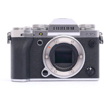 Tweedehands Fujifilm X-T5 Body Zilver + L Bracket Occasion M4243