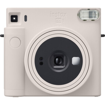 Instax SQ1 chalk white